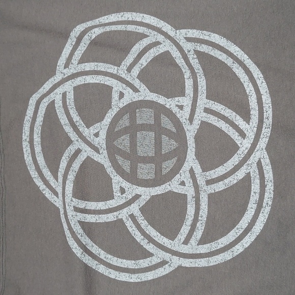 Walt Disney World Epcot 35th Anniversary T-Shirt Size XL - Picture 10 of 11